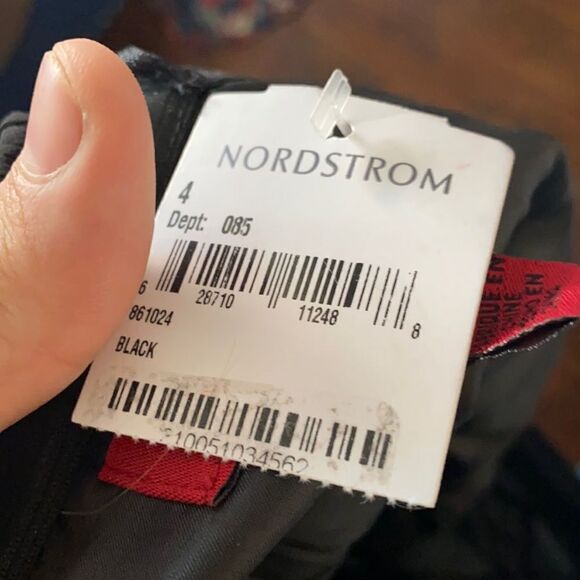 JS Collections Black Strapless Detailed Dress - Picture 5 of 11